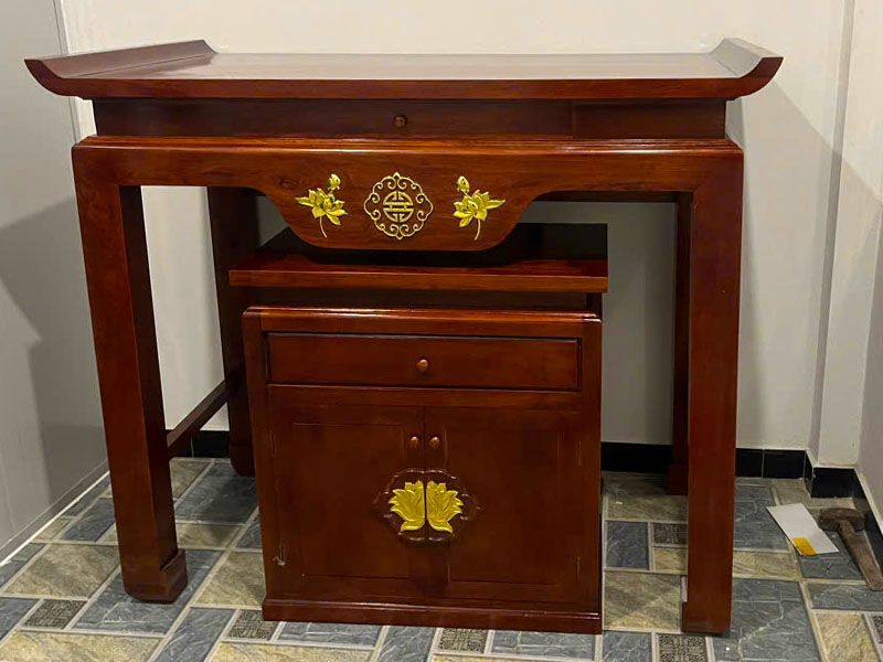 bàn thờ cao bao nhiêu là đẹp 2